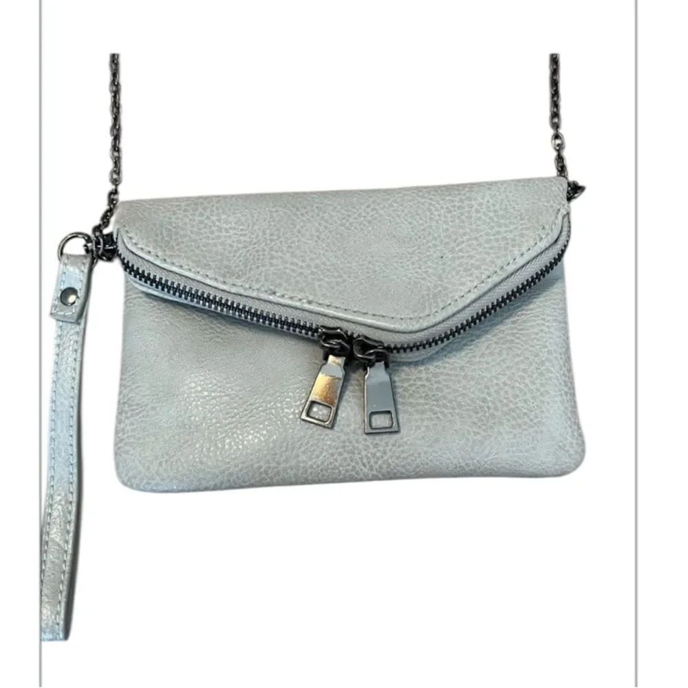 Urban expressions mini greyish blue crossbody wristlet roomy for its size EUC